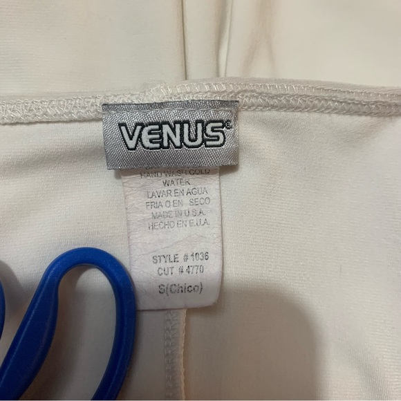 Y2K BLACK AND WHITE VENUS HALTER DRESS - Picture 3 of 3